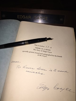 Edgar Cayce's Signature